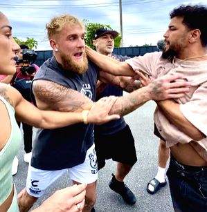 Indian pro-boxer Neeraj Goyat squares off against Jake Paul in Puerto Rico amidst heated fisticuff - Vimarsana News
