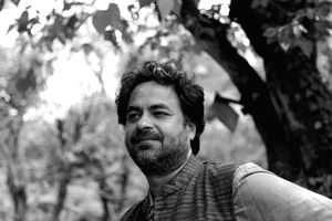 Internationally acclaimed filmmaker Gurvinder Singh to make a web series on Bhagat Singh - Vimarsana News
