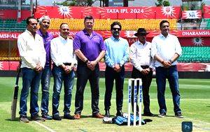 IPL Chairman Arun Dhumal bats for Hybrid pitches in India - Vimarsana News