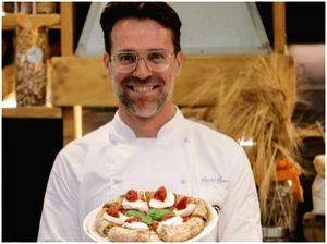Italy's top pizza innovator arrives from Verona with few words, many originals - Vimarsana News