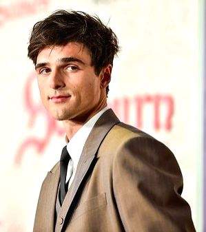 Jacob Elordi skips Cannes but his film 'Oh, Canada' gets 4-minute standing ovation - Vimarsana News