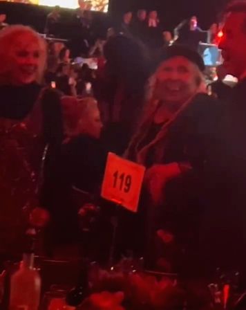 Joni Mitchell digs Latto's 'Big Energy' at Clive Davis's pre-Grammys party - Vimarsana News