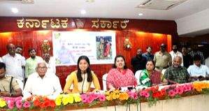 Kalaburagi district administration felicitates RCB's WPL star Shreyanka Patil - Vimarsana News
