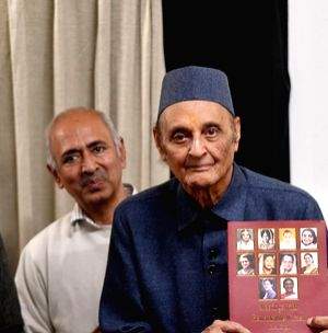 Karan Singh chronicles his memorable encounters with remarkable women - Vimarsana News