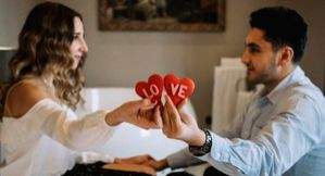 Last minute V-Day luxury picks - Vimarsana News