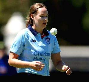 Lauren Cheatle to miss WPL after skin cancer removal - Vimarsana News
