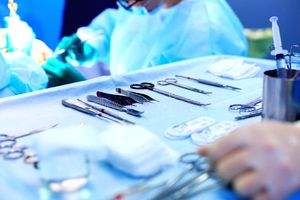 Lucknow surgeon uses knife designed by him for complex surgery - Vimarsana News