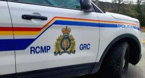 Man arrested for threatening, swinging swords at Sikh temple in Canada - Vimarsana News