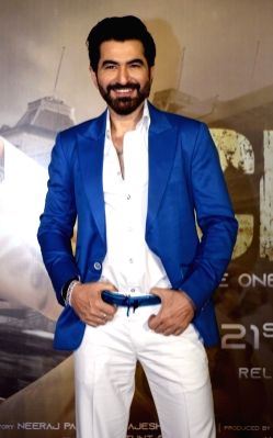 For Jeet if acting is his destiny, cricket is his love - Vimarsana News