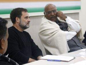 Congress still in a dilemma over Khammam Lok Sabha ticket - Vimarsana News
