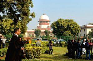 No interim relief to Kerala on borrowing limits imposed by Centre; SC refers matter to Constitution Bench - Vimarsana News