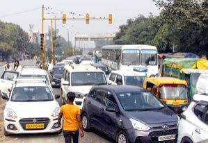 Challans surge by 67 pc in Delhi for driving against traffic flow - Vimarsana News