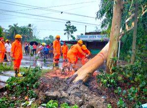 Cyclone Remal leaves four dead in Bengal - Vimarsana News