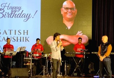 Papon sings for Satish Kaushik on his 67th birth anniversary - Vimarsana News