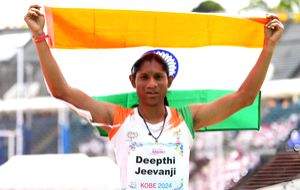 Para Worlds: Deepthi Jeevanji smashes world record to win gold in 400m T20 category - Vimarsana News