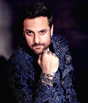 Pets, mothers, giving up smoking: Fardeen Khan on conversations with SLB - Vimarsana News