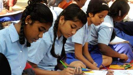 Patna DM and education dept ACS at loggerheads over closure of schools - Vimarsana News