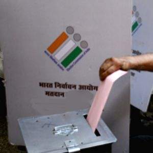 Postal ballot figures in Bengal indicate state govt employees' dissatisfaction with Trinamool - Vimarsana News