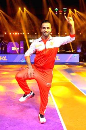 PKL 10: Captain Fazel Atrachali confident of Gujarat Giants' chances against Bengal Warriors - Vimarsana News