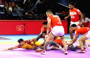PKL 10: Gujarat Giants stage epic comeback to beat Telugu Titans 37-30 - Vimarsana News