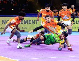 PKL 10: Pankaj Mohite stars in Puneri Paltan's 18-point win over Patna Pirates - Vimarsana News