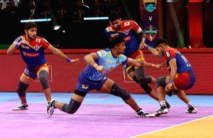 PKL 10: Surender, Nitin impress as Bengal Warriors, U.P. Yoddhas play out enthralling tie - Vimarsana News