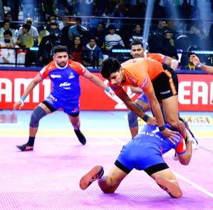 PKL 10: Vishal Tate scores 15 on debut as Haryana Steelers ease past U Mumba - Vimarsana News