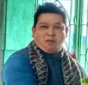 Polling underway in Bengal's 8 LS seats, Trinamool leader dies in clashes - Vimarsana News