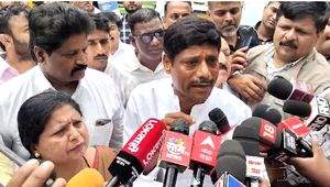 Porsche crash: MVA shows 'bribes black list' of Pune officials, bars, pubs; dares action - Vimarsana News