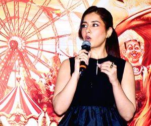 Raashii Khanna bats for closing the gender pay gap among film stars - Vimarsana News