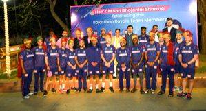Rajasthan CM felicitates team Rajasthan Royals for bagging IPL top slot - Vimarsana News