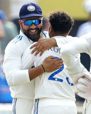 4th Test: India reach 40/0 in pursuit of 192 after Ashwin's five-fer bowls out England for 145 - Vimarsana News
