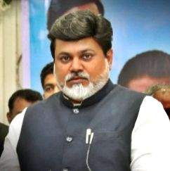 Sacked cop's reinstatement by Thackeray drove biz out of Maha: Minister - Vimarsana News