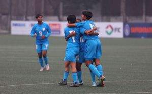 Second-half blitz sees India storm into SAFF U19 Women's final - Vimarsana News