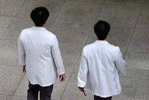South Korean minister concerned over SNU medical professors' resignation decision - Vimarsana News
