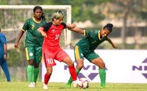 Sr women's football nationals: Bengal join TN, Railways in pursuit of semifinal spots - Vimarsana News