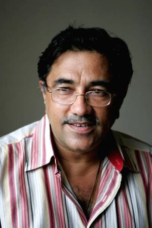 Suneel Darshan: Director's voice often controlled by star power, corporate houses today - Vimarsana News