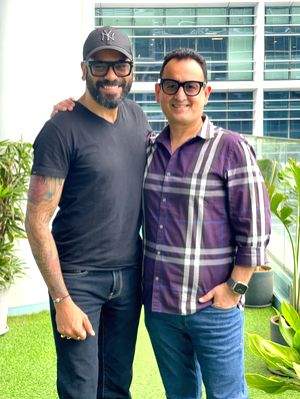 Suparn Varma of 'The Family Man' fame teams up with Vinod Bhanushali for 3-film deal - Vimarsana News