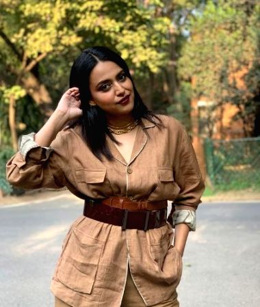 Covid positive Swara Bhasker slams trolls wishing her death - Vimarsana News