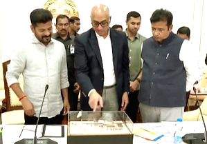 T'gana CM assures continued support for Amara Raja's Giga Corridor - Vimarsana News