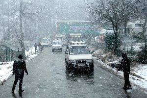 Moderate to heavy rain/snow likely in J&K from Feb 17-21 - Vimarsana News