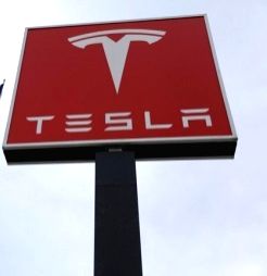 Tesla data breach affects over 75K people, starts notifying workers - Vimarsana News