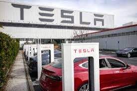 Tesla recalls more than 120K vehicles over door safety issue - Vimarsana News