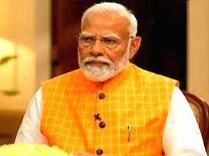 'Those who insulted Constitution now dancing with it': PM Modi calls out Congress' 'hypocrisy' - Vimarsana News