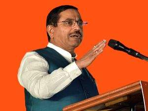 Rahul Gandhi haunted by dreams of Congress' defeat: Union Minister Pralhad Joshi - Vimarsana News