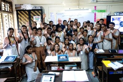 Seeing kids in India learn via tech makes my heart sing: Tim Cook(IANS Interview) - Vimarsana News