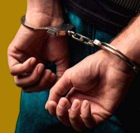 Impersonation heist: Two fake traffic cops nabbed in Rs 50 lakh Delhi robbery - Vimarsana News