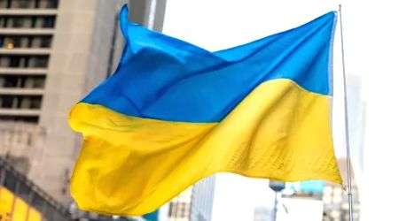 Ukraine suspends passport service for military-aged men abroad - Vimarsana News