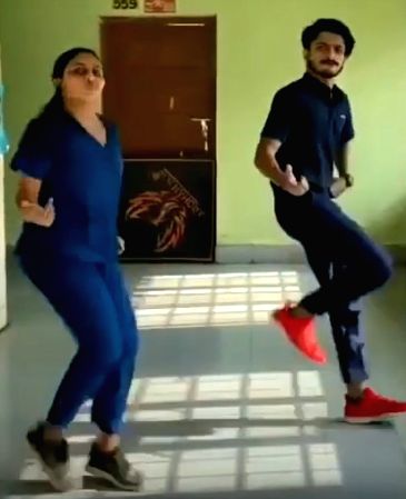 UN representative praises Indian medical students' viral dance video - Vimarsana News