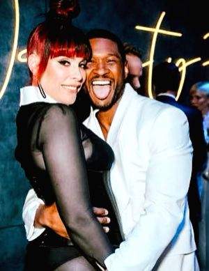 Usher marries longtime girlfriend in Las Vegas - Vimarsana News